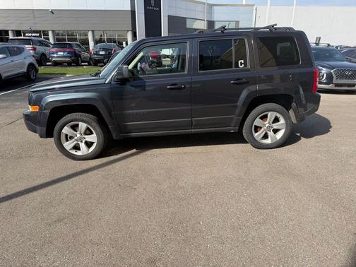 2016 Jeep Patriot Latitude