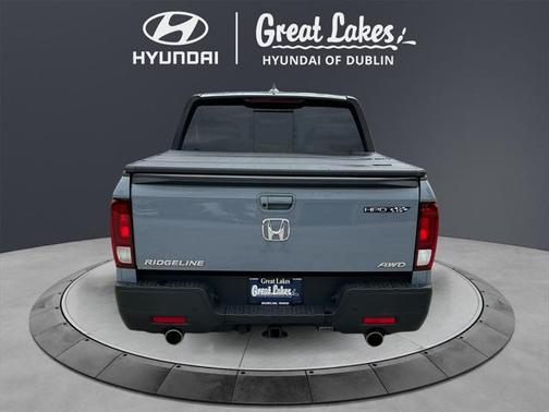 2022 Honda Ridgeline Black