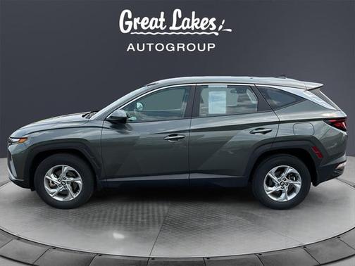 2023 Hyundai TUCSON SE