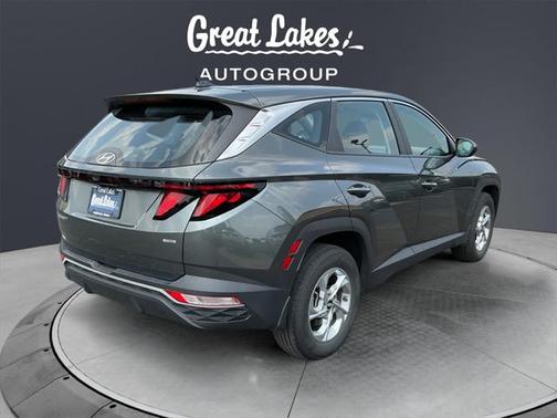 2023 Hyundai TUCSON SE