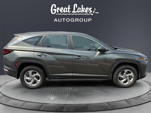 2023 Hyundai TUCSON SE