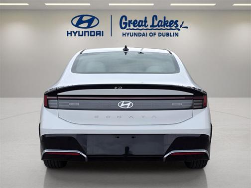 2026 Hyundai SONATA SEL