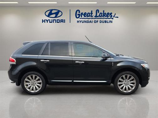 2013 Lincoln MKX Base