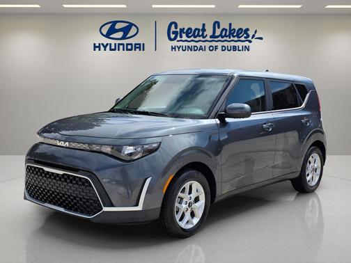 Gravity Gray 2025 Kia Soul LX