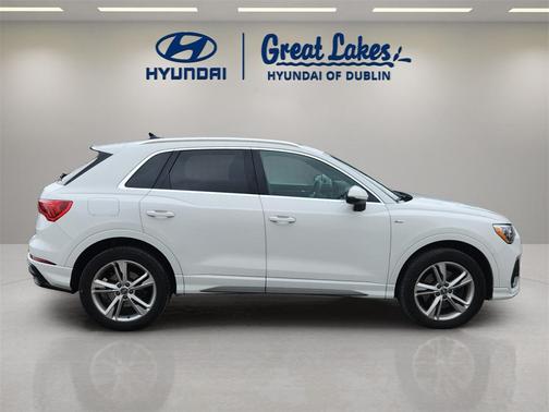 2020 Audi Q3 45 S line Premium