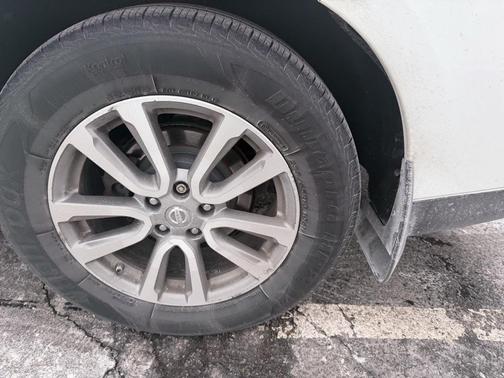 2014 Nissan Pathfinder SL