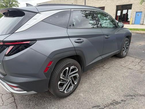 Ecotronic Gray Matte 2025 Hyundai TUCSON Limited