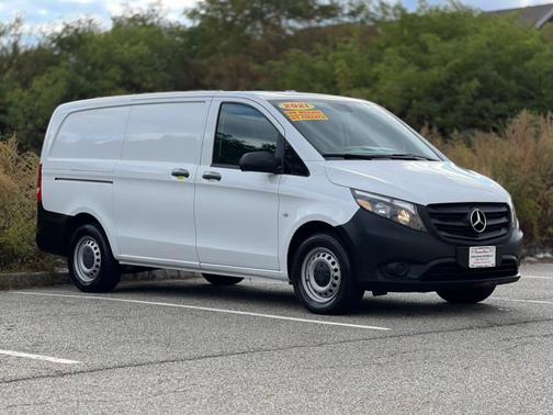 2021 Mercedes-Benz Metris Base