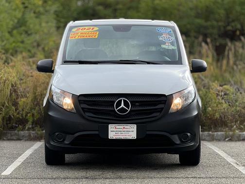 2021 Mercedes-Benz Metris Base