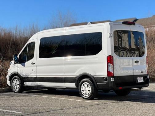 2024 Ford Transit-350 XLT
