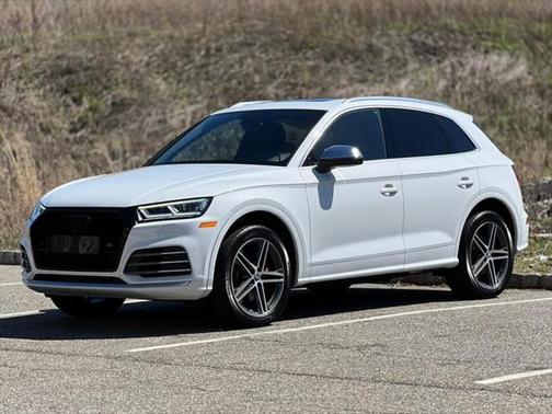 2020 Audi SQ5 3.0T Premium Plus