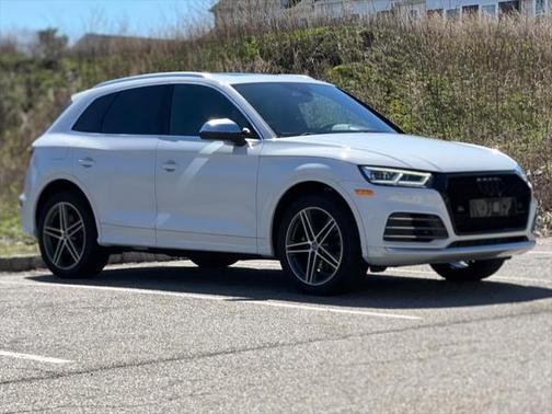 2020 Audi SQ5 3.0T Premium Plus