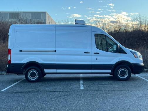 2017 Ford Transit-350 Base
