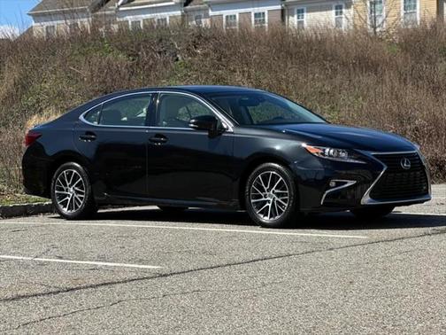2017 Lexus ES 350 Base