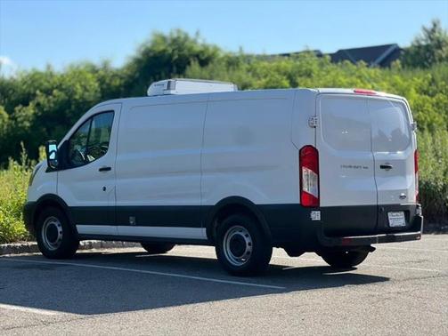 2017 Ford Transit-150 Base