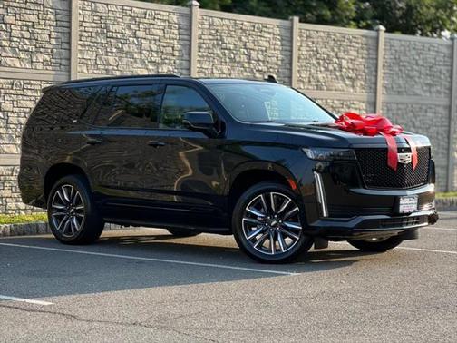 2023 Cadillac Escalade Sport