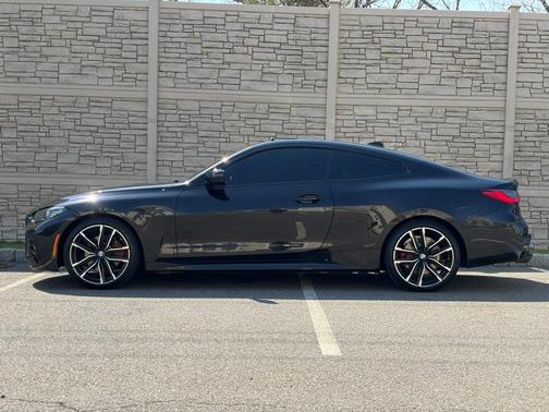 Jet Black 2022 BMW 430 i xDrive