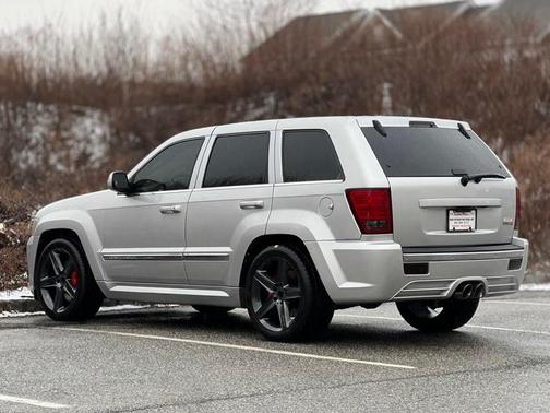 2007 Jeep Grand Cherokee SRT8