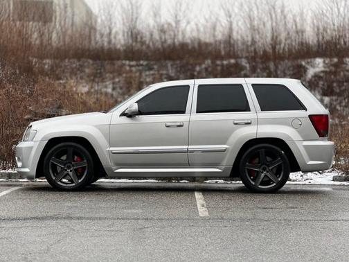 2007 Jeep Grand Cherokee SRT8