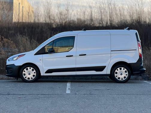 2022 Ford Transit Connect XL Cargo Van