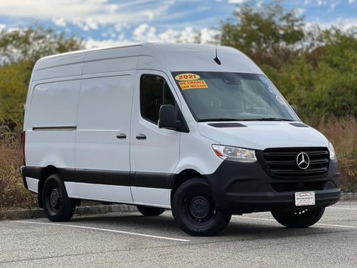 2021 Mercedes-Benz Sprinter 2500 Standard Roof
