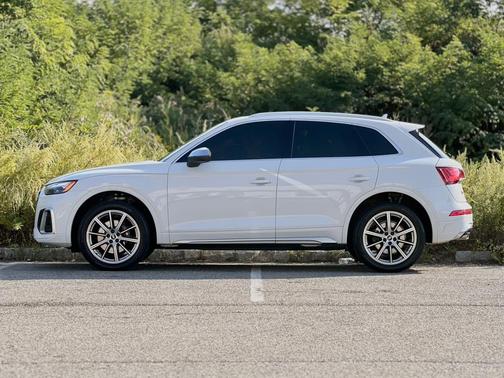 2023 Audi SQ5 3.0T Premium Plus