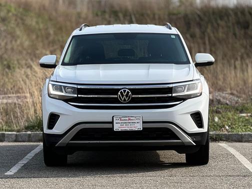 2021 Volkswagen Atlas 3.6L SE w/Technology