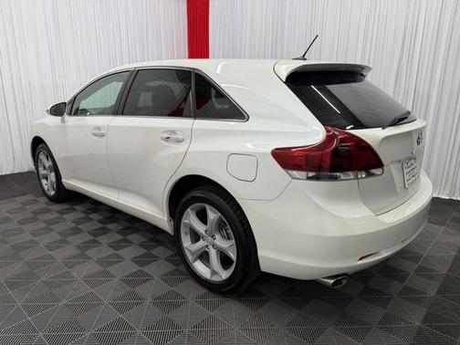 Blizzard Pearl 2013 Toyota Venza XLE