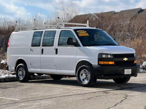 2020 Chevrolet Express 2500 RWD 2500 Regular Wheelbase WT