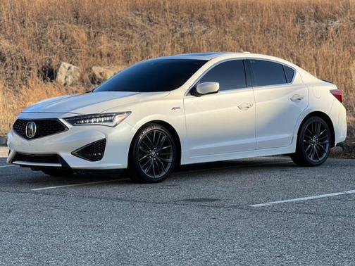 2019 Acura ILX Premium & A-SPEC Packages