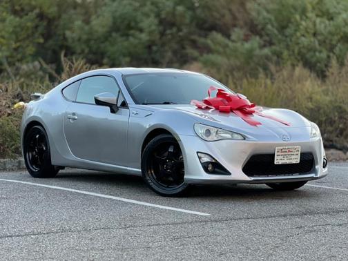 2013 Scion FR-S Base