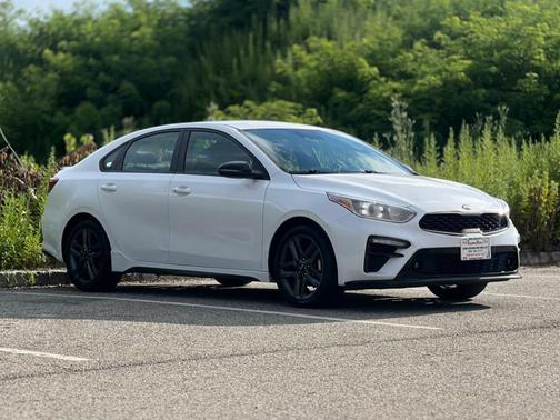 2021 Kia Forte GT-Line