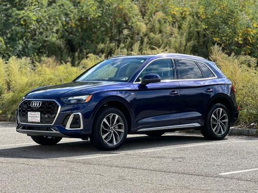 2022 Audi Q5 45 S line Premium Plus