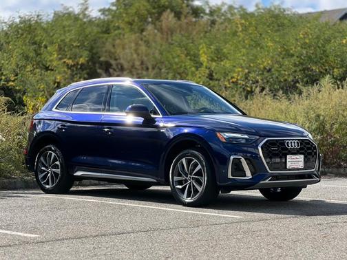 2022 Audi Q5 45 S line Premium Plus