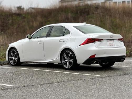 2017 Lexus IS 300 Base
