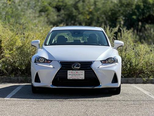 2017 Lexus IS 300 Base
