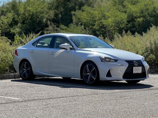 2017 Lexus IS 300 Base