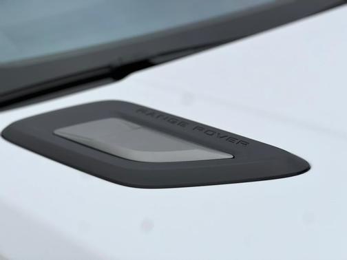 2021 Land Rover Range Rover Sport HSE Silver Edition