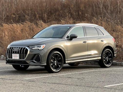 2023 Audi Q3 Premium 45 TFSI S line quattro Tiptronic