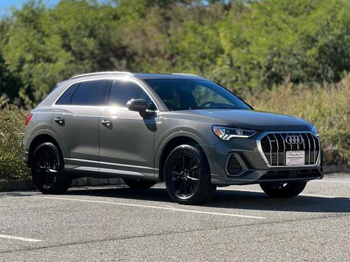 2023 Audi Q3 Premium 45 TFSI S line quattro Tiptronic