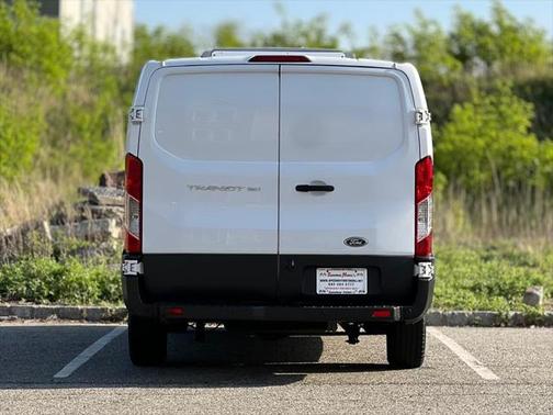 2017 Ford Transit-150 Base