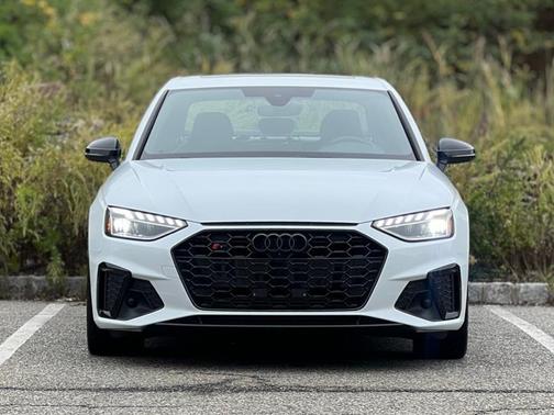 2023 Audi S4 Premium Plus TFSI quattro Tiptronic