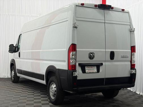 Bright White Clearcoat 2023 RAM ProMaster 2500 High Roof