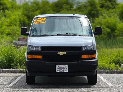 2021 Chevrolet Express 2500 RWD 2500 Regular Wheelbase WT