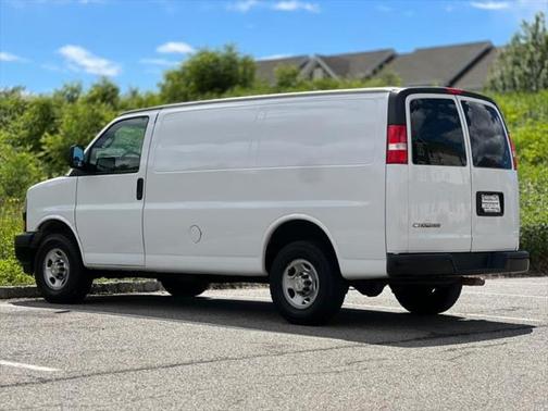 2021 Chevrolet Express 2500 RWD 2500 Regular Wheelbase WT