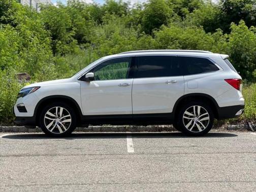 2017 Honda Pilot Elite