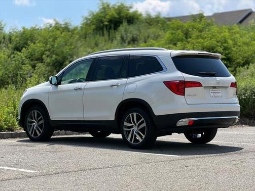 2017 Honda Pilot Elite