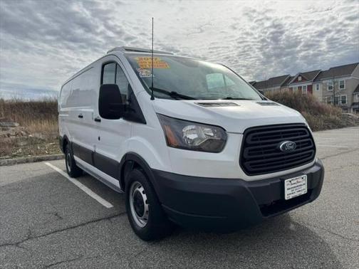 2017 Ford Transit-150 Base