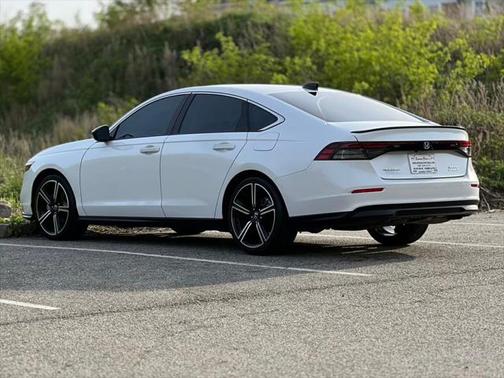 2023 Honda Accord Hybrid Base