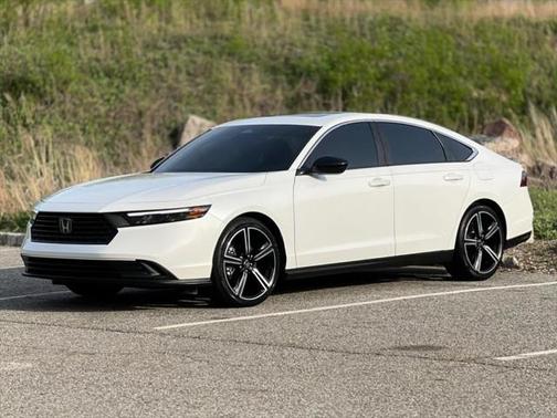 2023 Honda Accord Hybrid Base